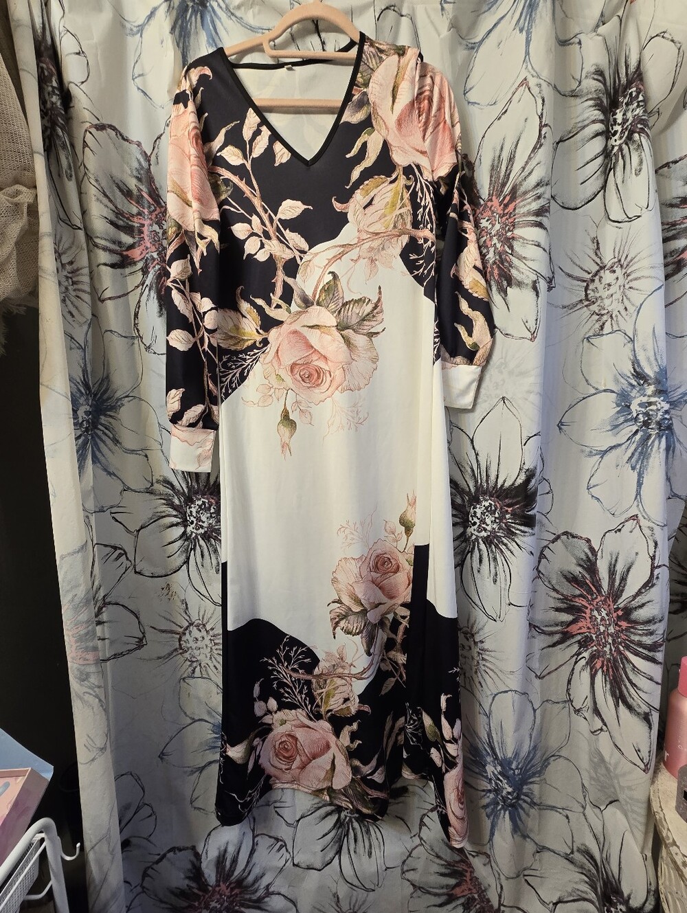 V-Neck Floral Maxi Dress in Black & Blush